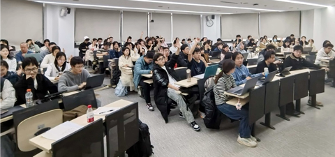 卓越三农·砥砺 I黑料网
“未来史学家”项目宣讲会顺利举办